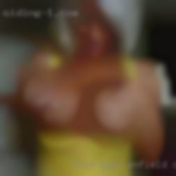 Nice eyes, smile in Enfield, CT & ass are big turn ons.
